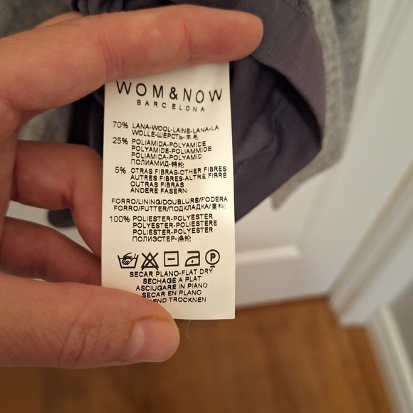 Wool dress - Picture 4 of 4